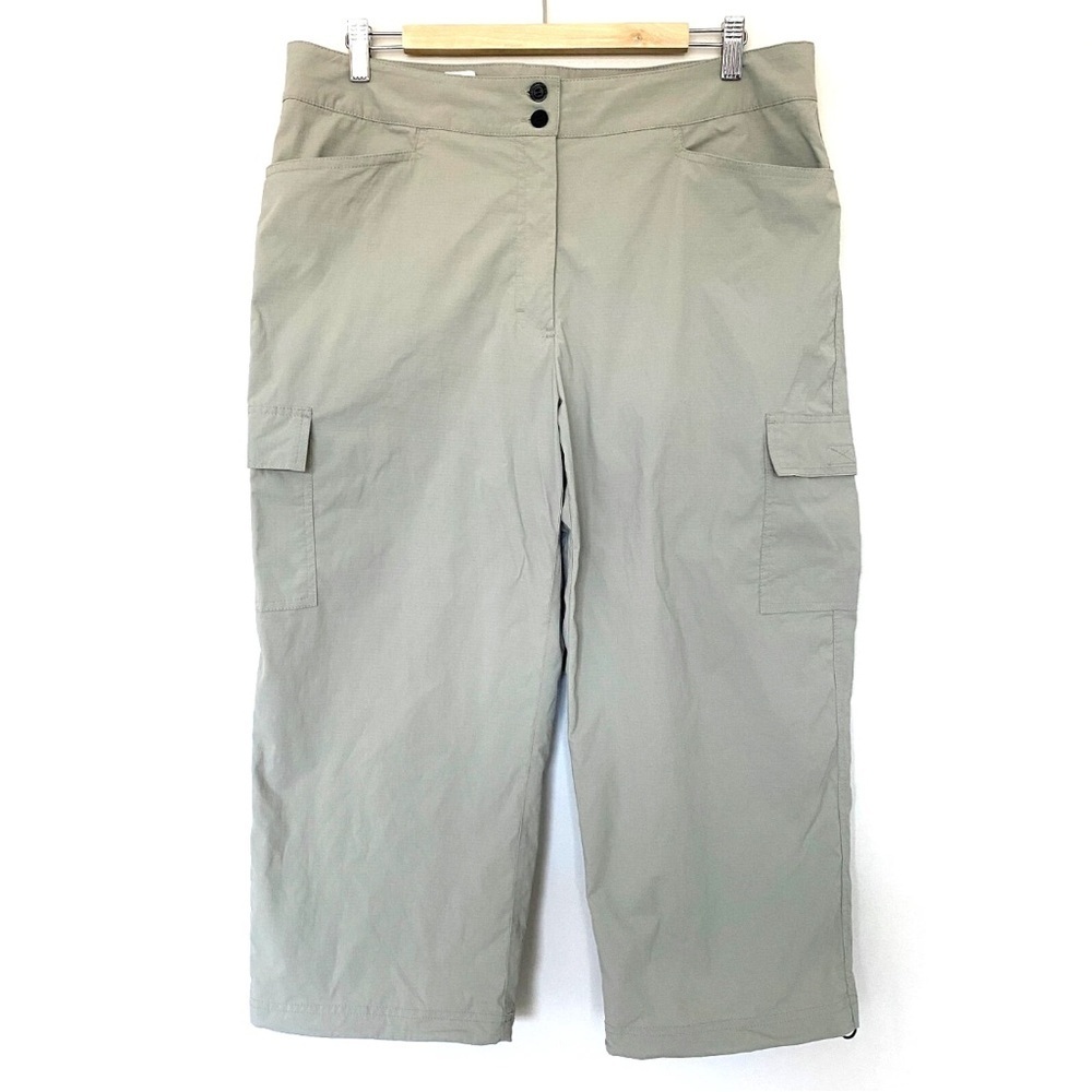 Tilley Goes with Anywhere Cargo Capri Pants Khaki Beige Sz 14 Canada